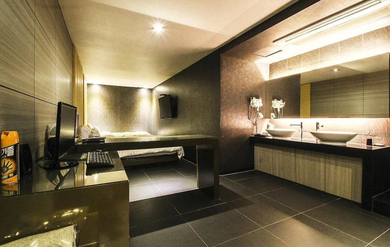 Haeundae Yeoubi Hotel Busan