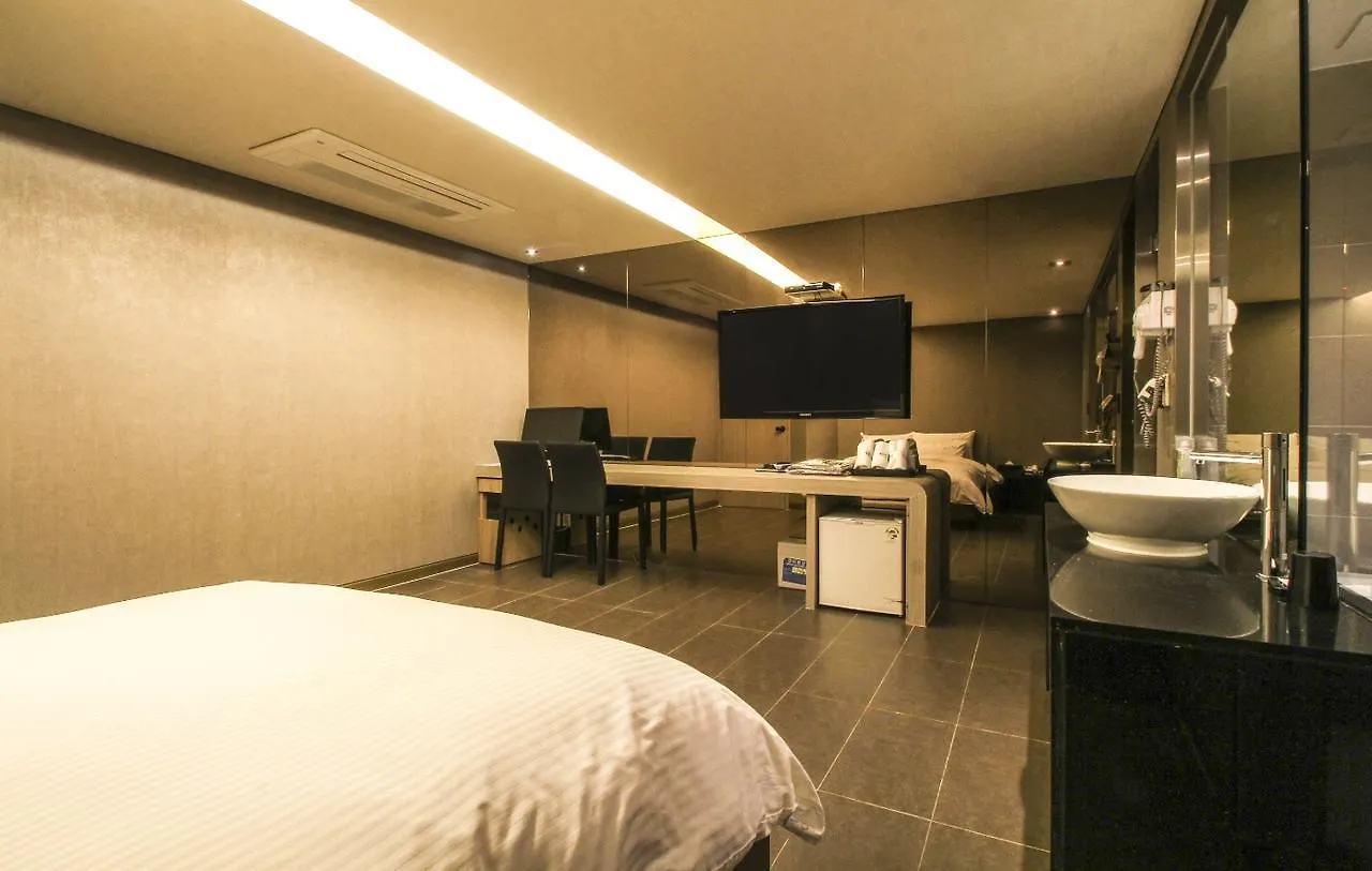 Haeundae Yeoubi Hotel Busan 2*,  Südkorea